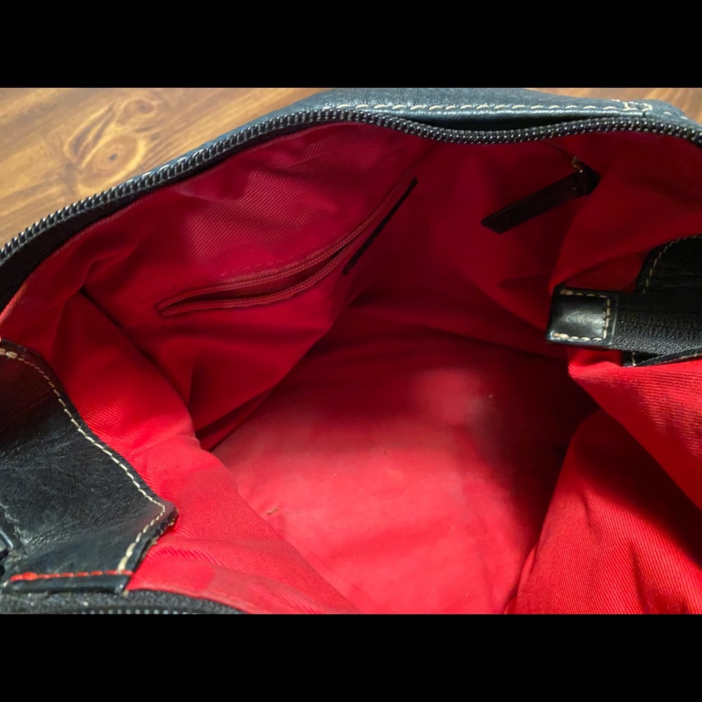Purse - Picture 3 of 9